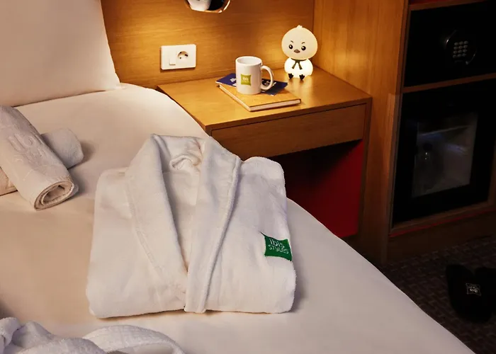 Ibis Styles Ambassador Myeong-dong 4* Seul
