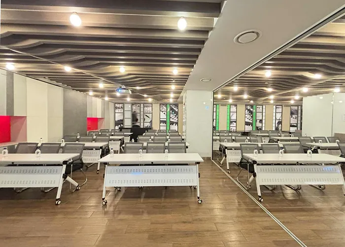 Hotel Ibis Styles Ambassador Myeong-dong 4*