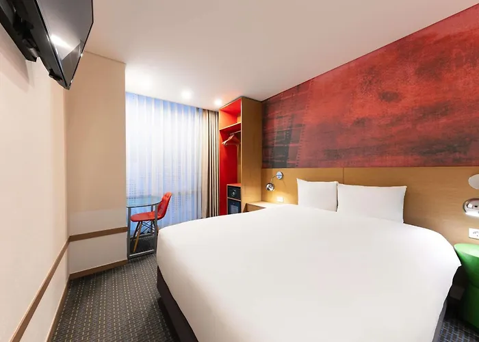 Ibis Styles Ambassador Myeong-dong Hotel 3*