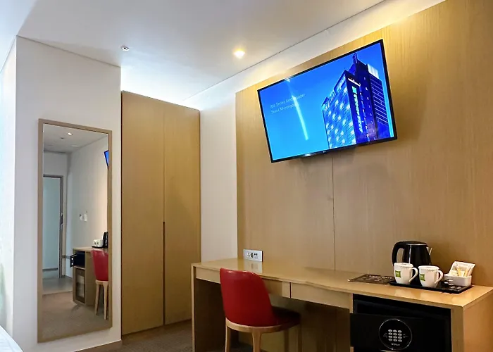 Hotel Ibis Styles Ambassador Myeong-dong 3*